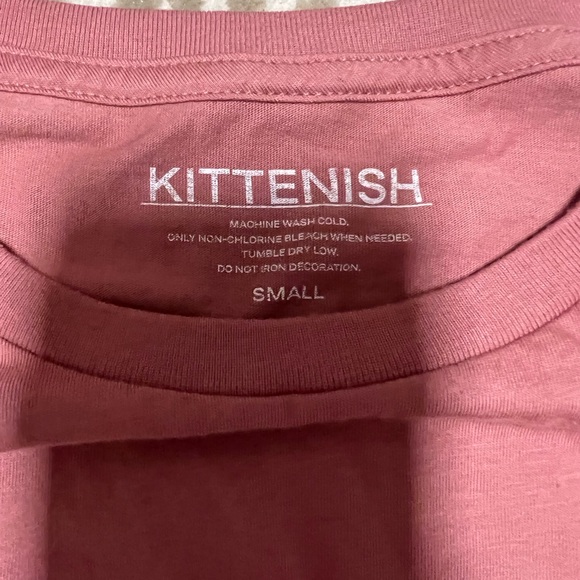 Kittenish cropped long sleeve - Picture 3 of 4